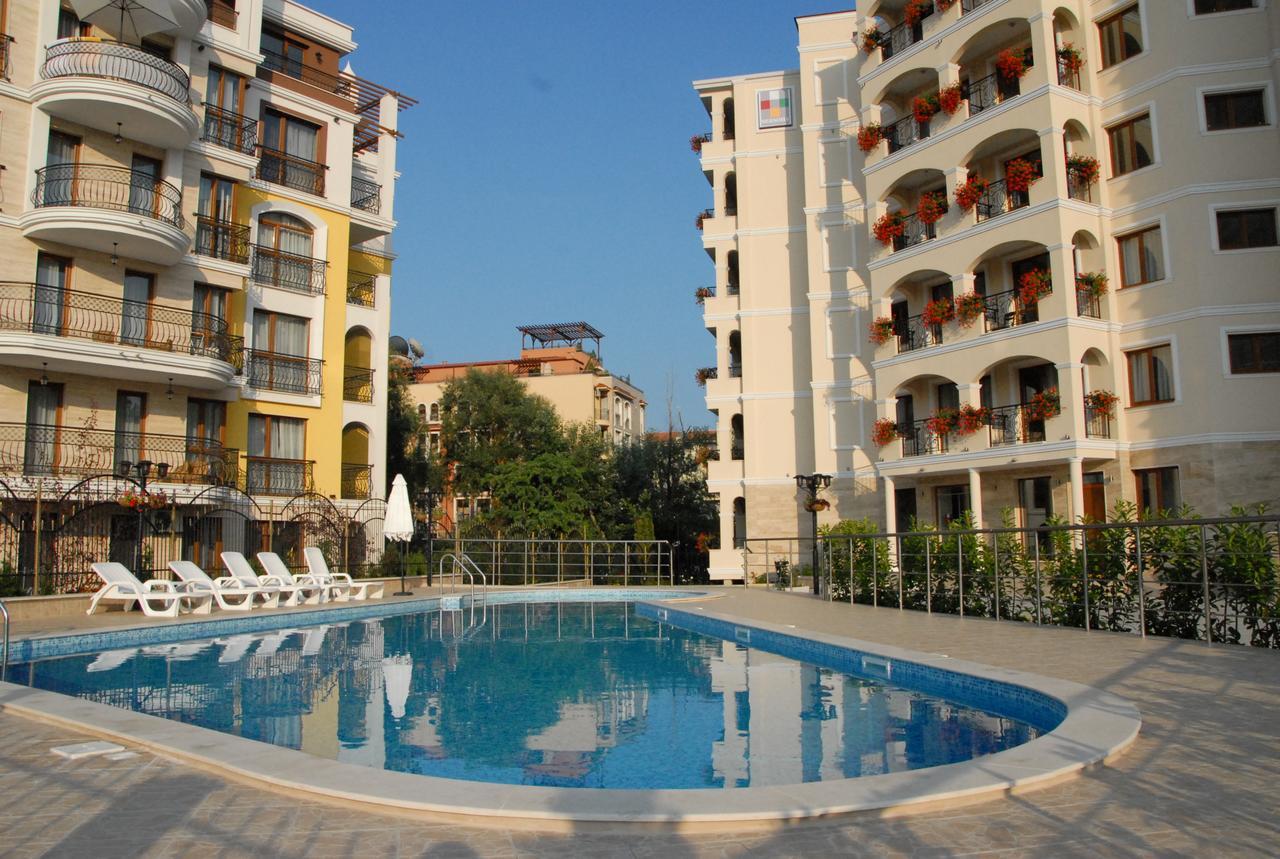 Hotel Seasons 3 Slantchev Briag Extérieur photo