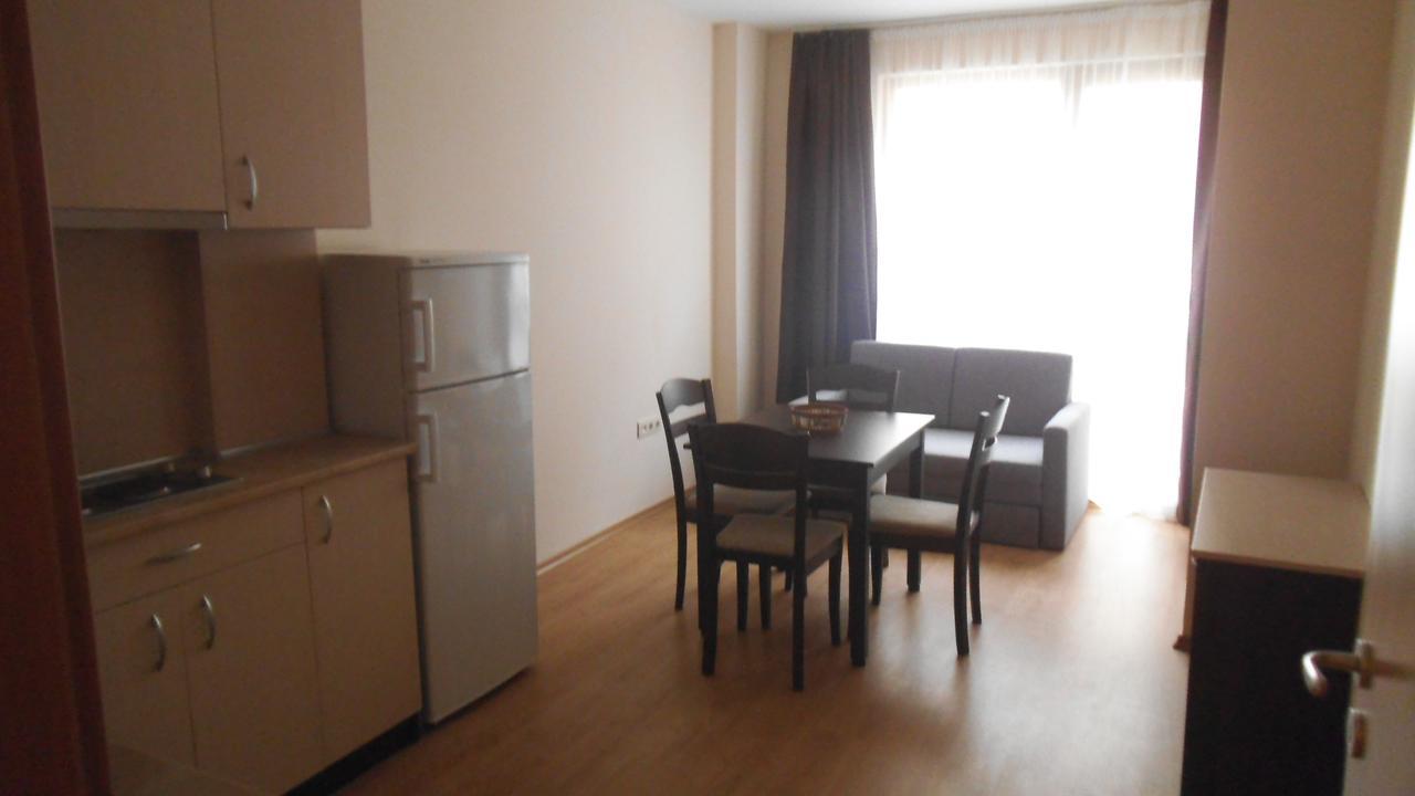Hotel Seasons 3 Slantchev Briag Extérieur photo