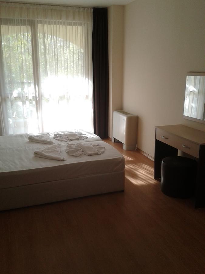 Hotel Seasons 3 Slantchev Briag Extérieur photo